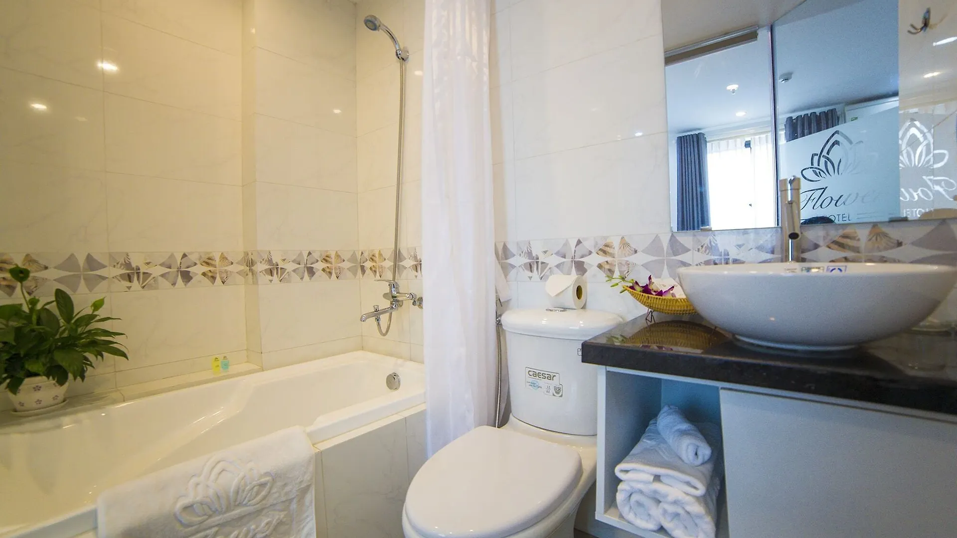 Flower Hotel Da Nang
